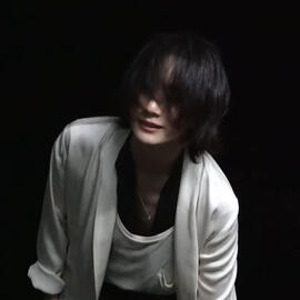 yeoreum ๐จ , any prns + terms . homosexual , panromantic soft dom!verse , multi .