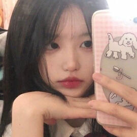 aphrodite 🌺 , fem prns + terms . pansexual sub . multi .