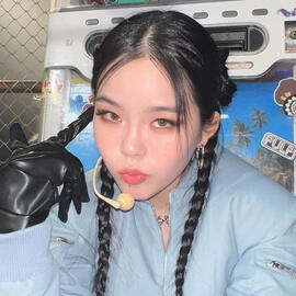 petal ๐ป , neutral + fem prns + terms . pansexual . ss , taken .