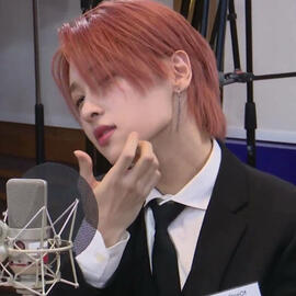 tbd , any prns + terms . homosexual sub!verse bttm!lean . multi .